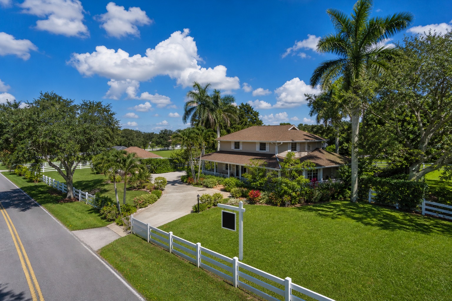 Appraisal Gap in Davie, FL: What to Do When It Comes in Low 2026
