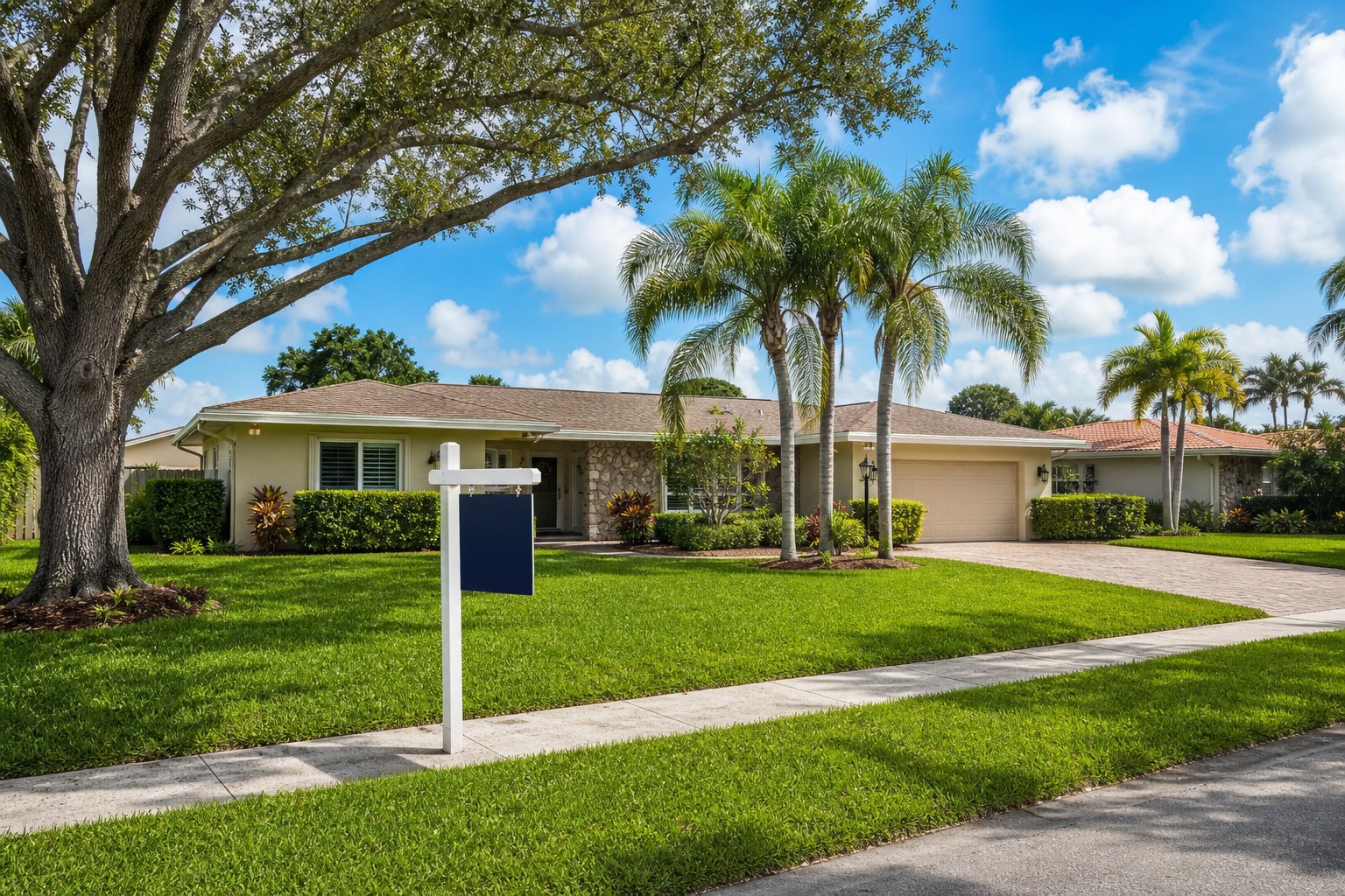 Should I Offer Full Price or Negotiate in Davie? (2026)