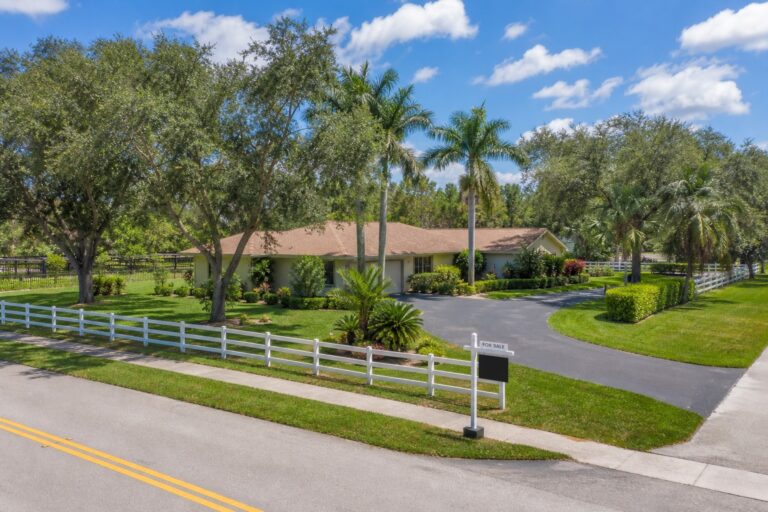 Escalation Clauses in Davie, FL: When to Use One (2026)